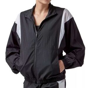 Reebok Women's Back Vector Color Block Track Jacket New w Tags! Size M GWP Gifts